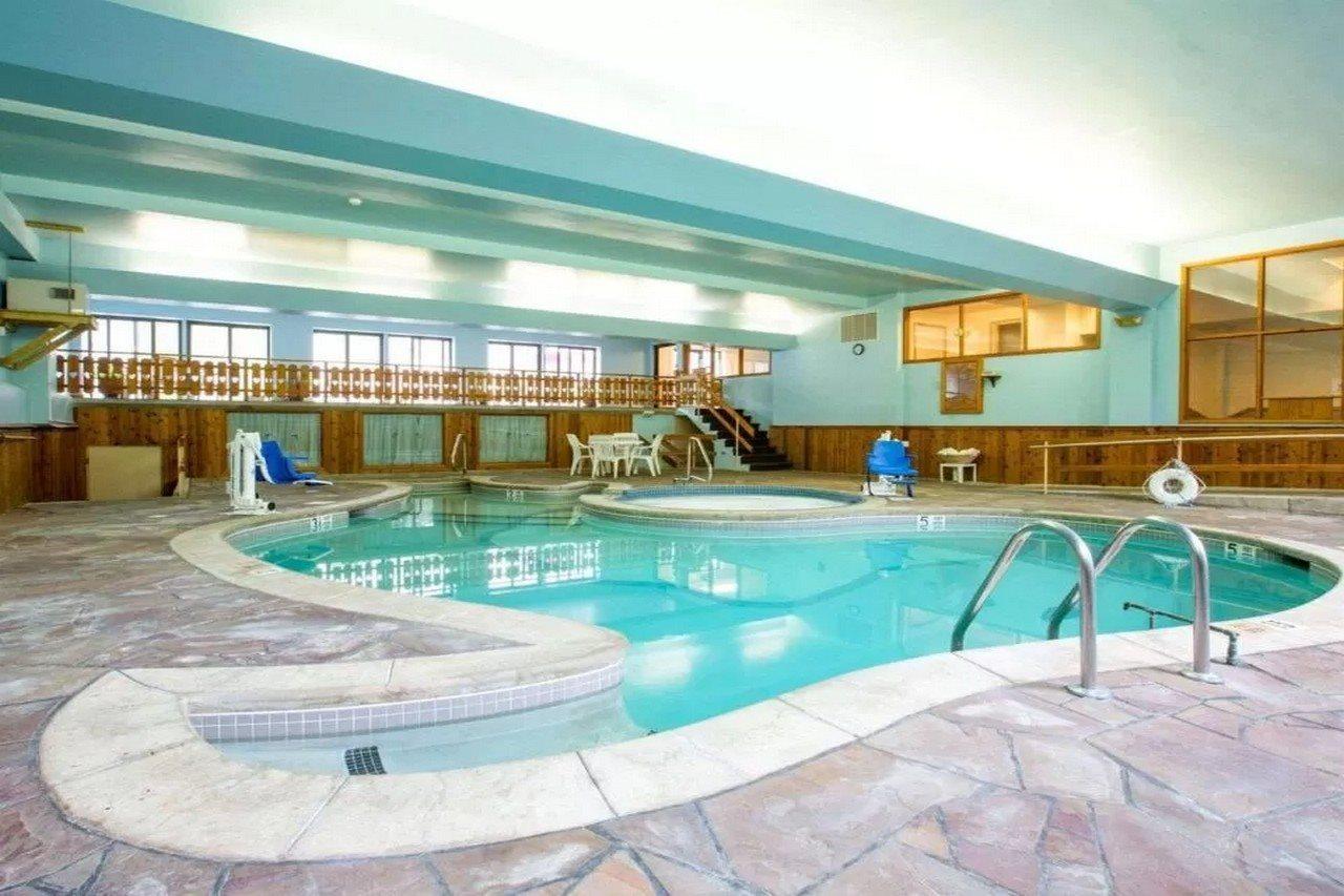 Rodeway Inn Лейк Плесид Екстериор снимка