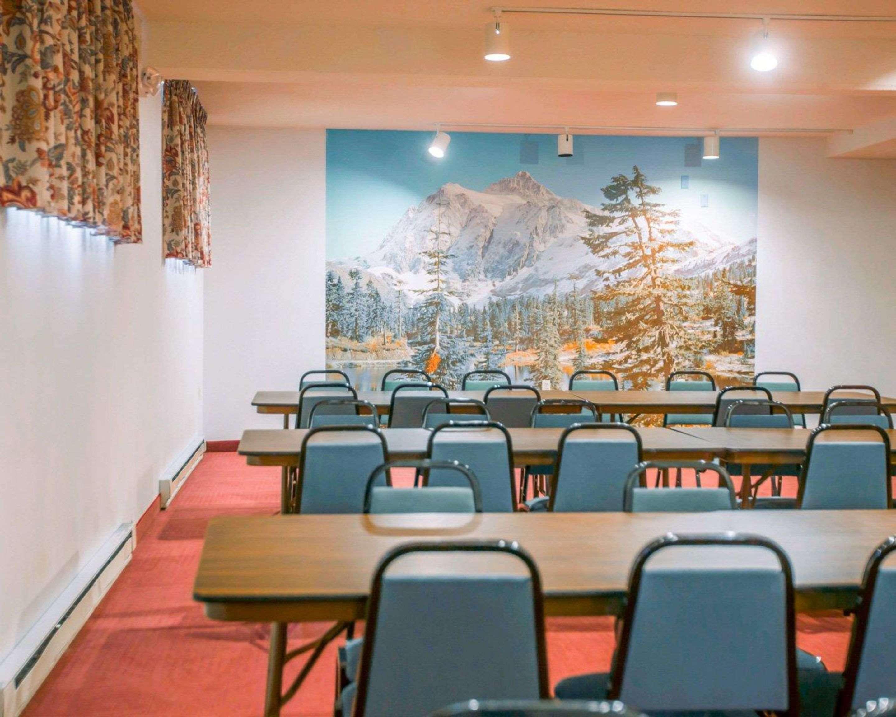 Rodeway Inn Лейк Плесид Екстериор снимка